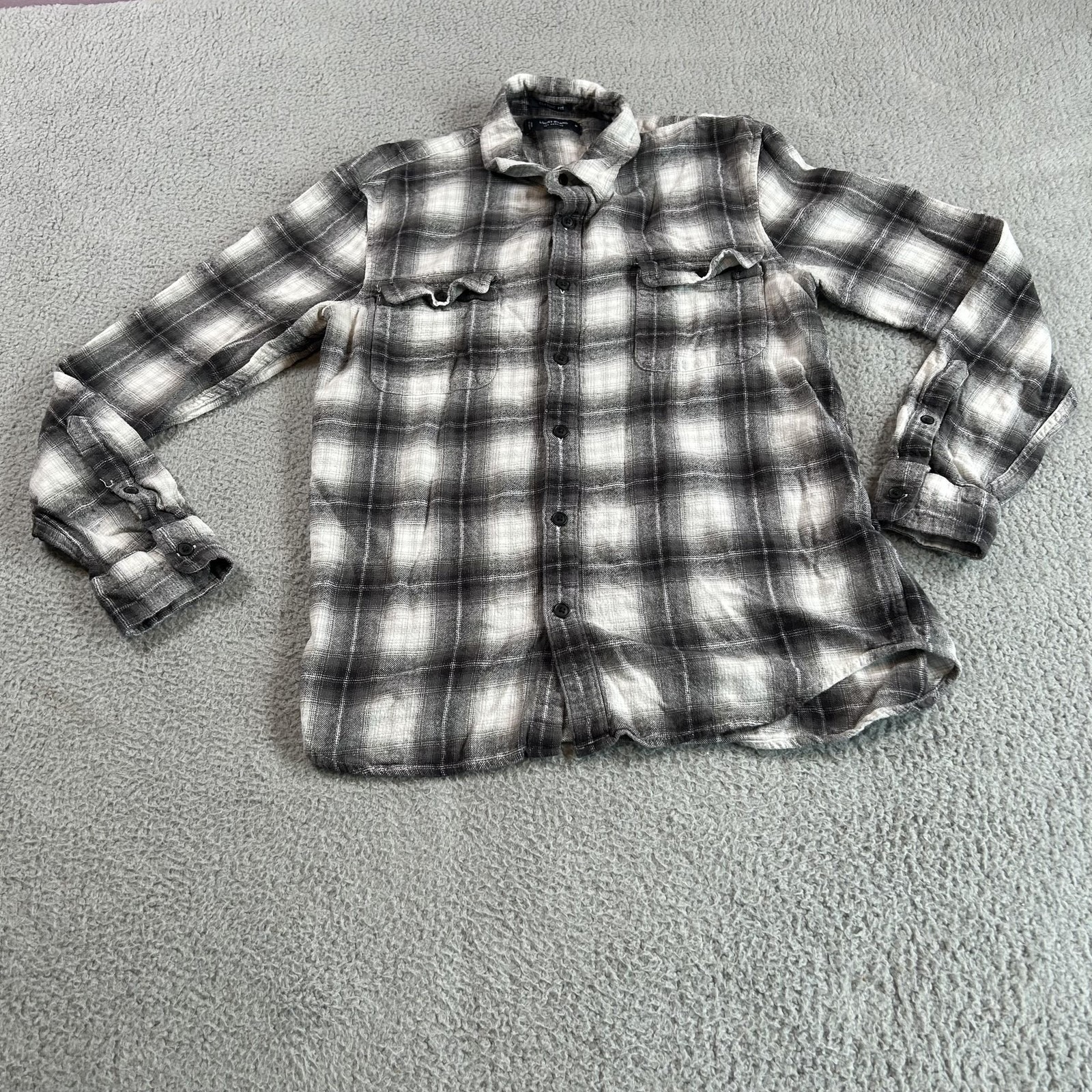 Lucky Brand Shirt Mens Medium Black Gray Plaid Flannel Button Front Long Sleeve